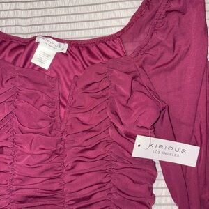 Kirious Los Angeles Ruched Maroon Top
